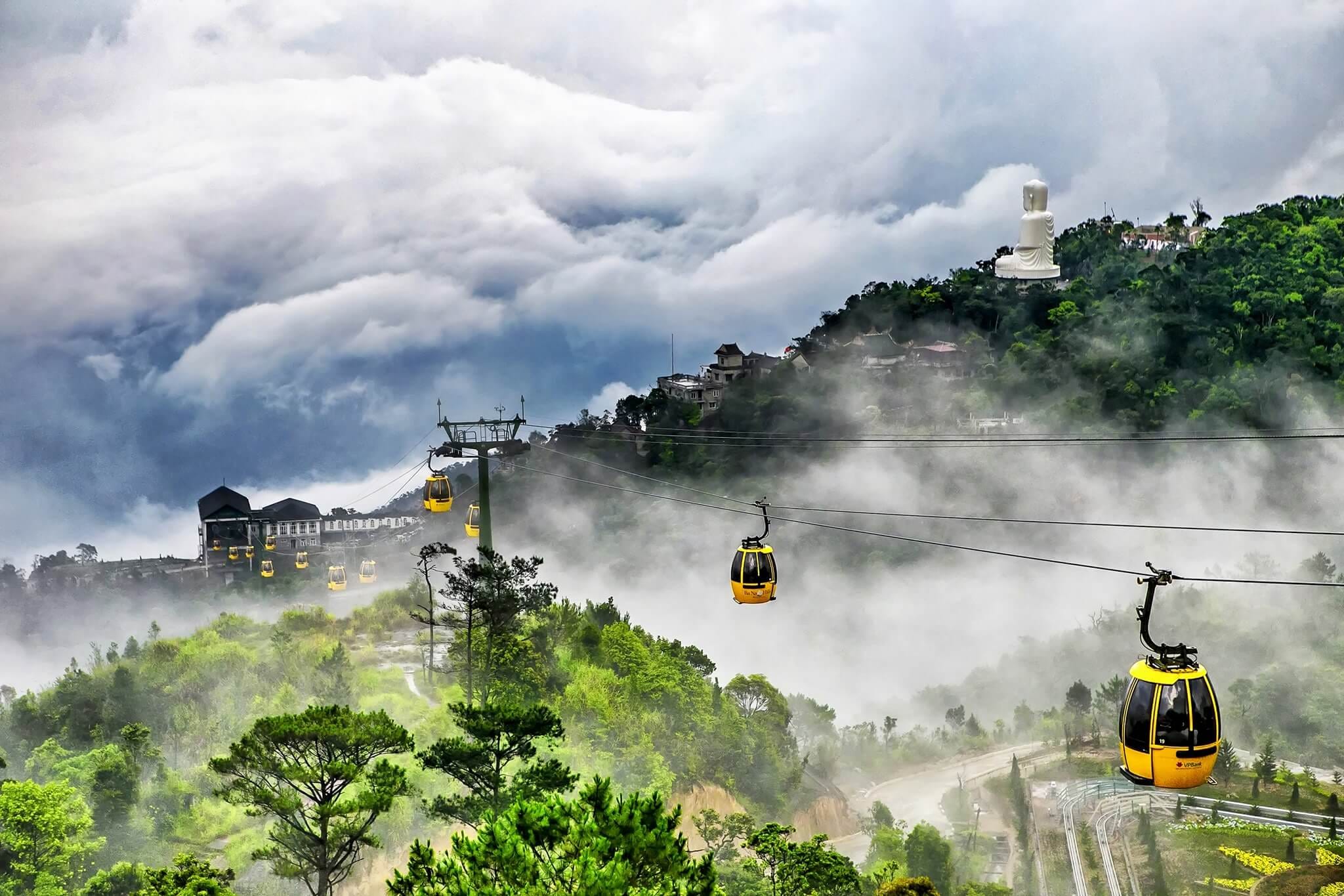 Ba Na Hills cable car currently holds the Guinness World Record as the longest non‑stop, single‑track cable car in the world 